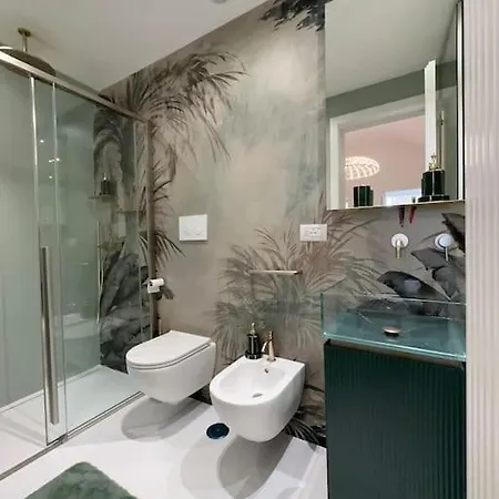 Piazzetta Suite, * كابري